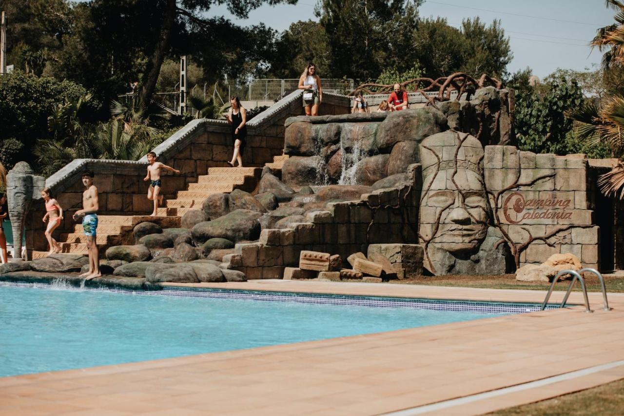 Camping Caledonia Tamarit Luaran gambar