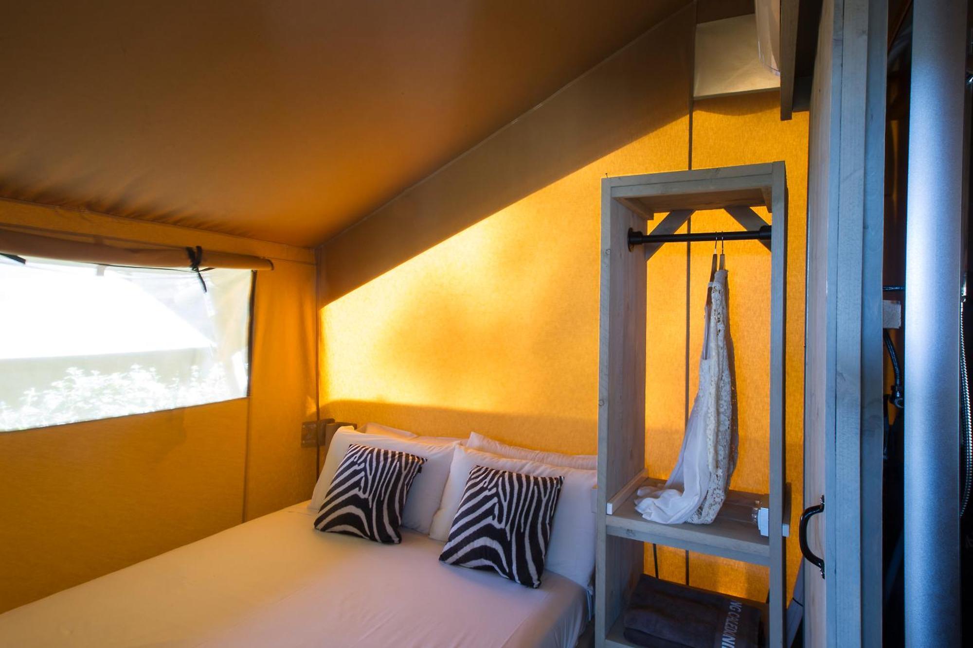 Camping Caledonia Tamarit Luaran gambar